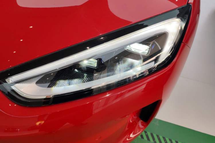 Used Hima AITO M5 2024 Extended-Range Max RS Four-Wheel Drive Advanced Intelligent Driving Version Left Front Headlight