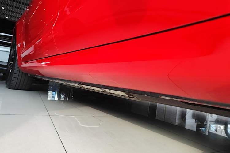 Used Hima AITO M5 2024 Extended-Range Max Rear-Wheel Drive Advanced Intelligent Driving Version Left Side Sill