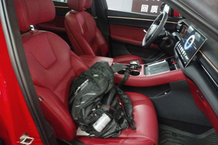 Used Hima AITO M5 2024 Extended-Range Max RS Four-Wheel Drive Advanced Intelligent Driving Version Right Front Seat