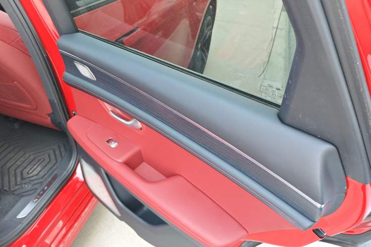 Used Hima AITO M5 2024 Extended-Range Max RS Four-Wheel Drive Advanced Intelligent Driving Version Right Rear Door Interior