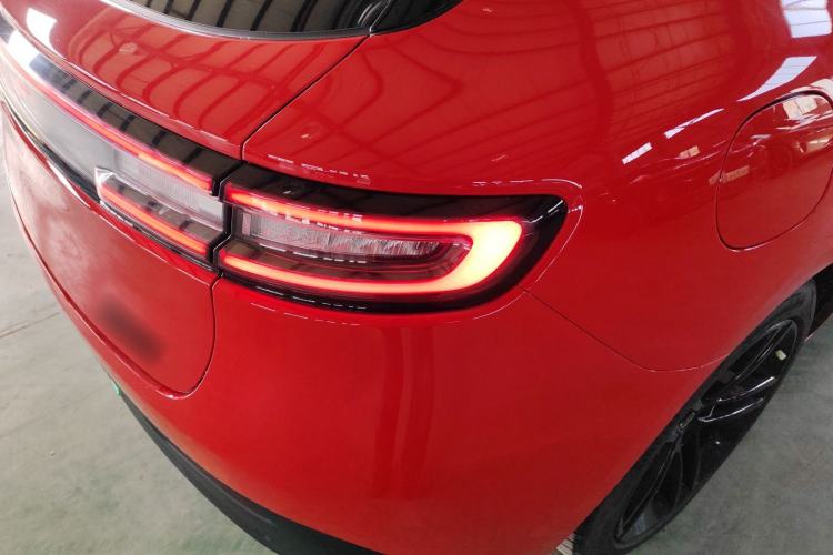 Used Hima AITO M5 2024 Extended-Range Max RS Four-Wheel Drive Advanced Intelligent Driving Version Right Rear Taillight