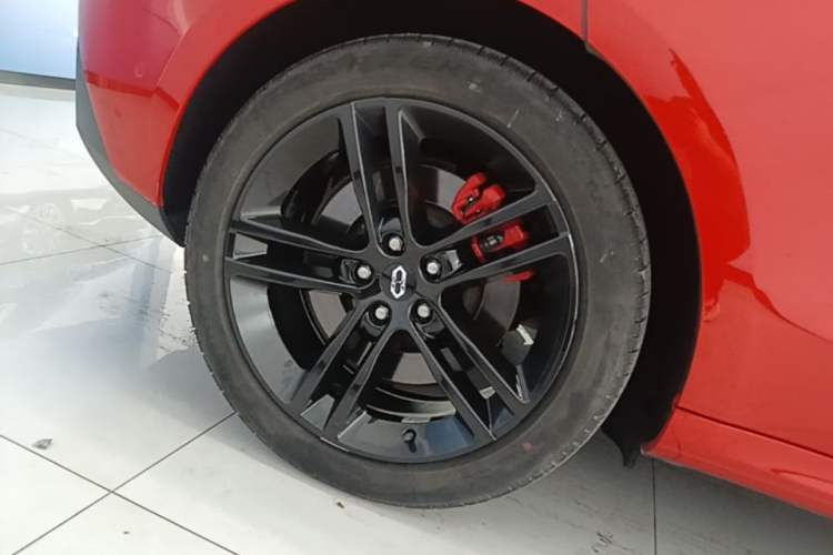 Used Hima AITO M5 2024 Extended-Range Max RS Four-Wheel Drive Advanced Intelligent Driving Version Right Rear Wheel Hub