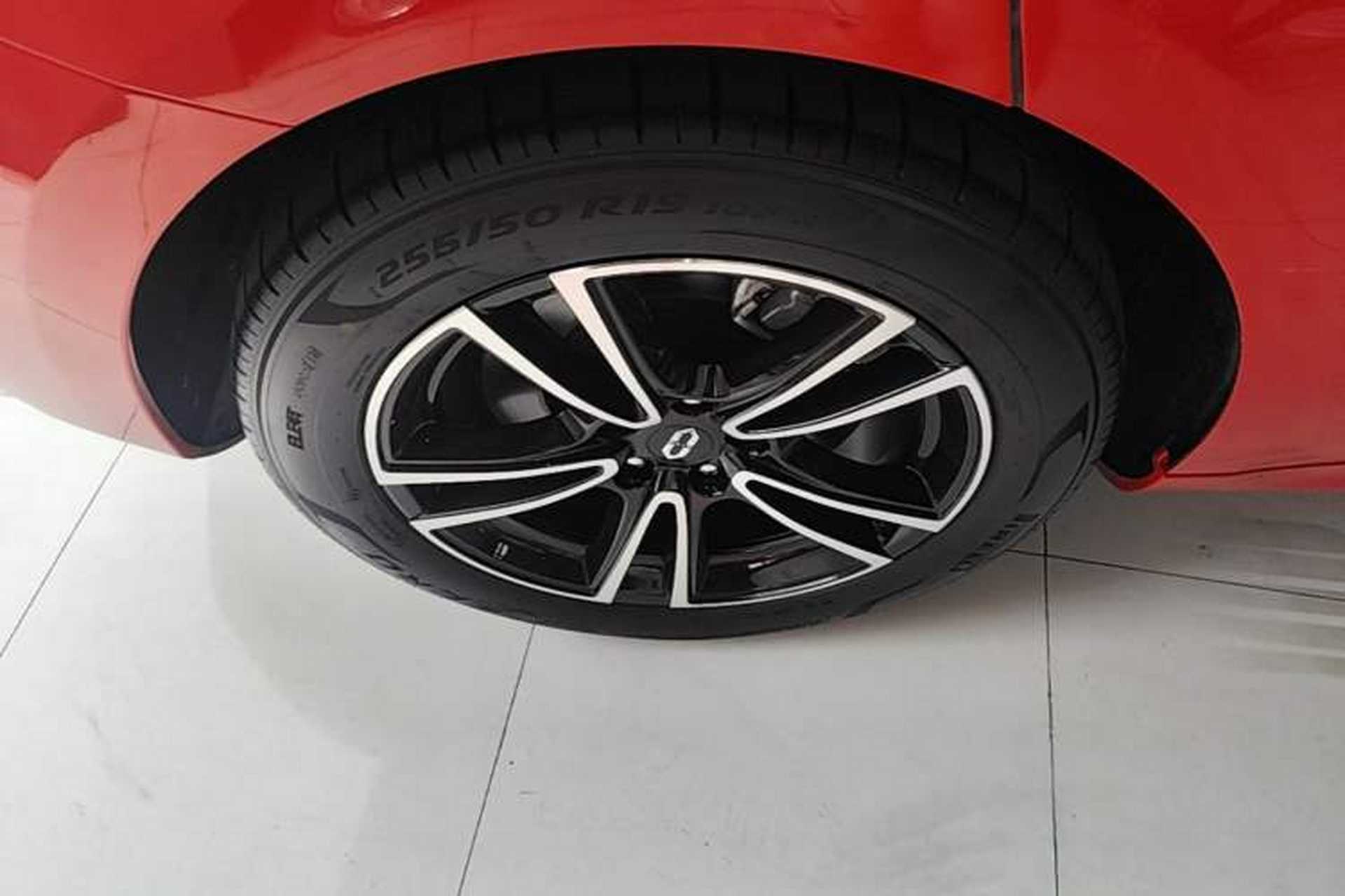 Used Hima AITO M5 2024 Extended-Range Max Rear-Wheel Drive Advanced Intelligent Driving Version Right Rear Wheel Hub