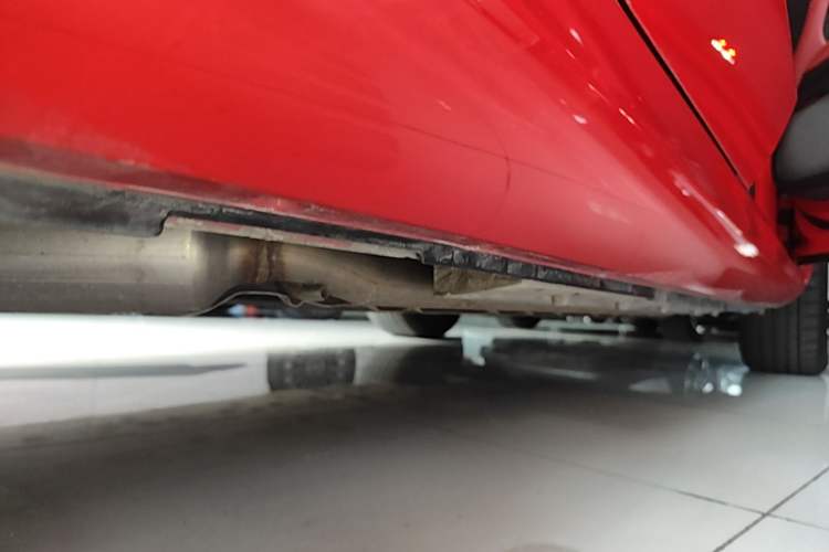 Used Hima AITO M5 2024 Extended-Range Max Rear-Wheel Drive Advanced Intelligent Driving Version Right Side Sill