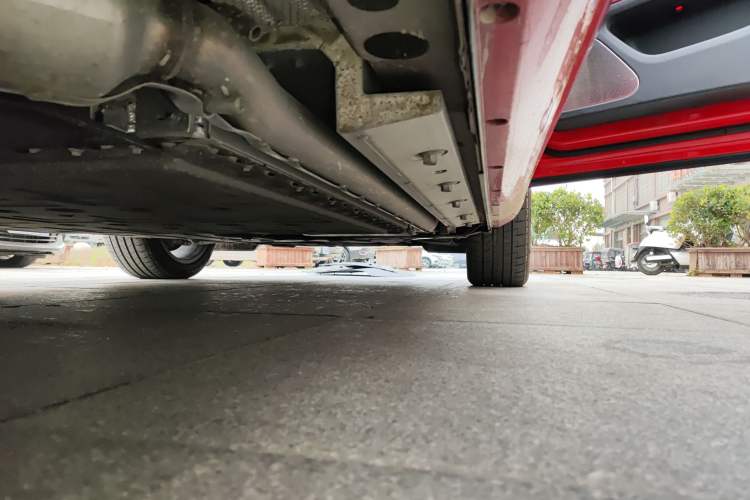 Used Hima AITO M5 2024 Extended-Range Max RS Four-Wheel Drive Advanced Intelligent Driving Version Right Side Sill