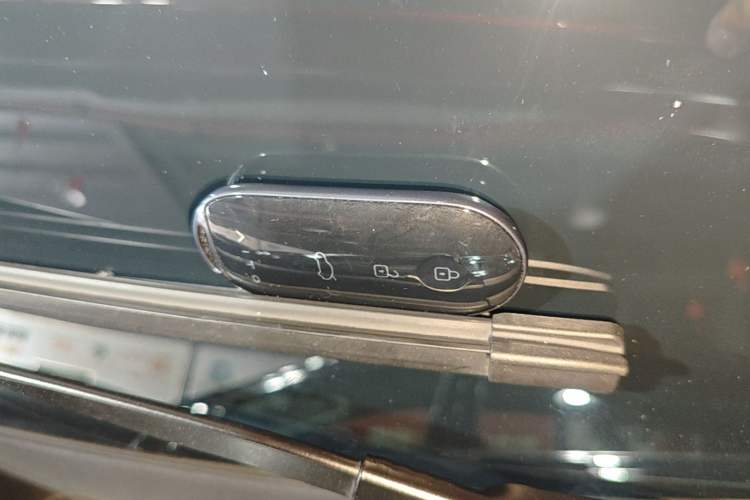 Used Hima AITO M5 2024 Extended-Range Max RS Four-Wheel Drive Advanced Intelligent Driving Version Vehicle Key