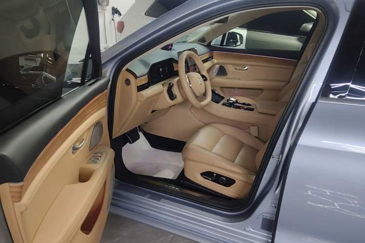 Used Hima AITO M5 2024 All-Electric Max Rear-Drive Advanced Intelligent Driving Version Driver Seat