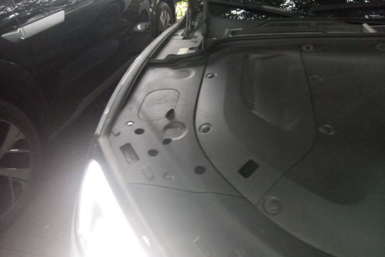 Used Hima AITO M5 2024 Extended-Range Max RS Four-Wheel Drive Advanced Intelligent Driving Version Engine Bay Right