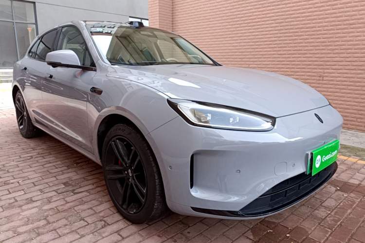 Used Hima AITO M5 2024 Extended-Range Max RS Four-Wheel Drive Advanced Intelligent Driving Version Front Right 45 Deg