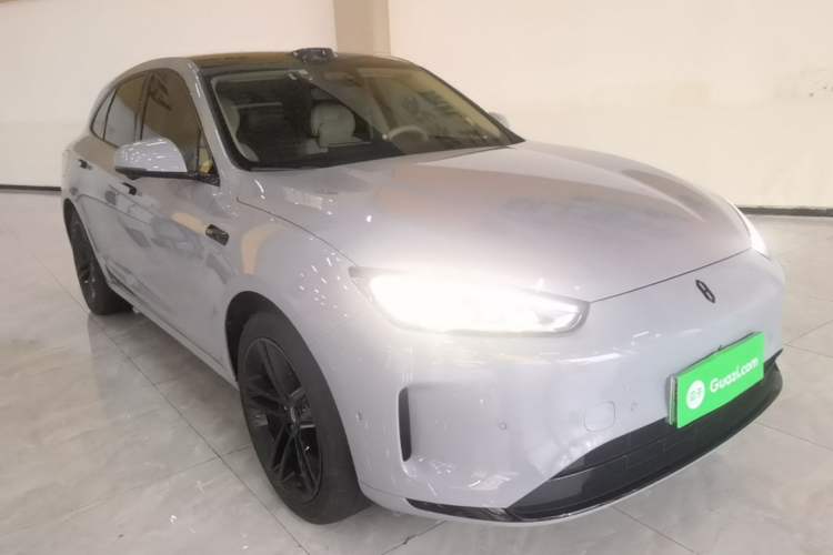 Used Hima AITO M5 2024 Extended-Range Max RS Four-Wheel Drive Advanced Intelligent Driving Version Front Right 45 Deg