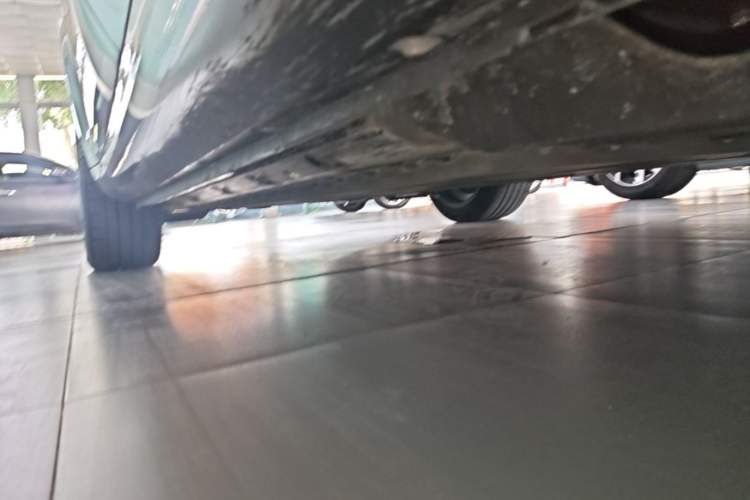 Used Hima AITO M5 2024 Extended-Range Max RS Four-Wheel Drive Advanced Intelligent Driving Version Left Side Sill