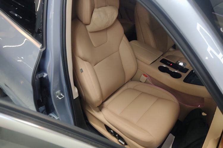 Used Hima AITO M5 2024 All-Electric Max Rear-Drive Advanced Intelligent Driving Version Right Front Seat