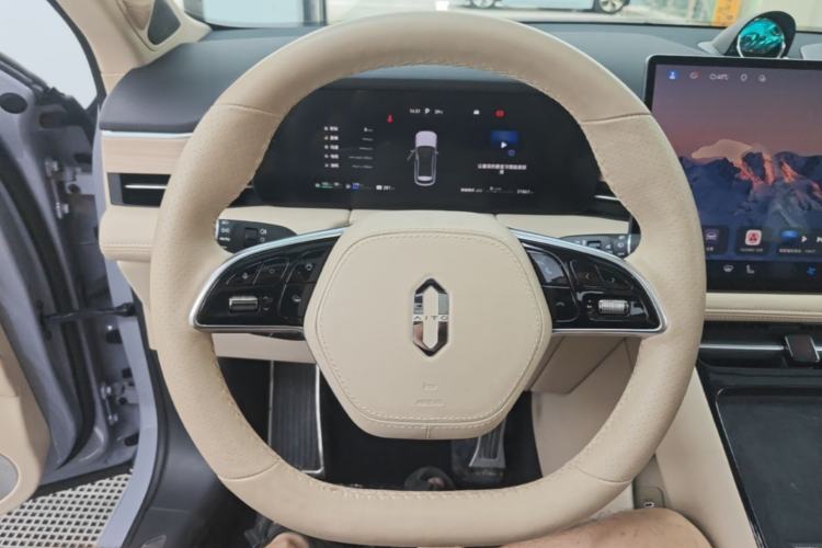 Used Hima AITO M5 2024 Extended-Range Max RS Four-Wheel Drive Advanced Intelligent Driving Version Steering Wheel