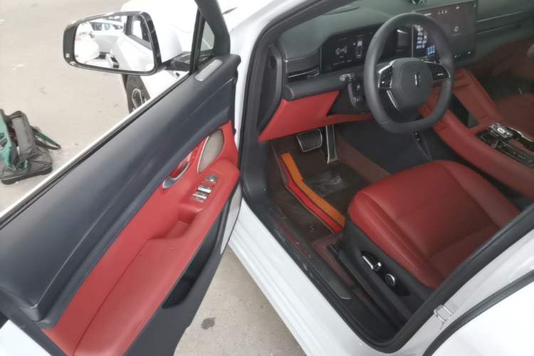 Used Hima AITO M5 2024 Extended-Range Max Rear-Wheel Drive Advanced Intelligent Driving Version Driver Seat