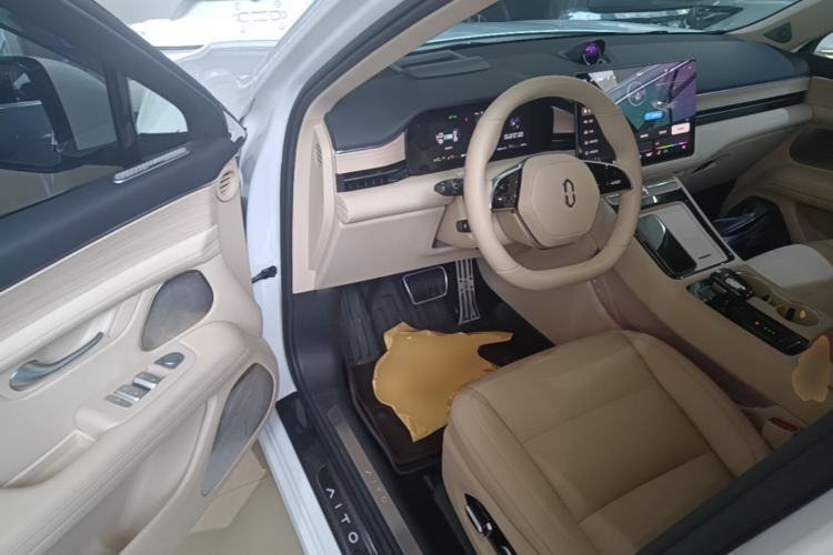 Used Hima AITO M5 2024 Extended-Range Max Rear-Wheel Drive Advanced Intelligent Driving Version Driver Seat