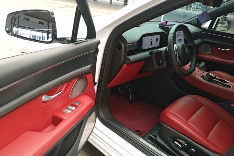 Used Hima AITO M5 2024 Extended-Range Max Rear-Wheel Drive Advanced Intelligent Driving Version Driver Seat