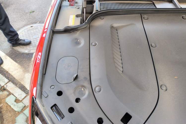Used Hima AITO M5 2024 Extended-Range Max RS Four-Wheel Drive Advanced Intelligent Driving Version Engine Bay Right