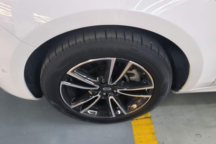 Used Hima AITO M5 2024 Extended-Range Max Rear-Wheel Drive Advanced Intelligent Driving Version Exterior 4