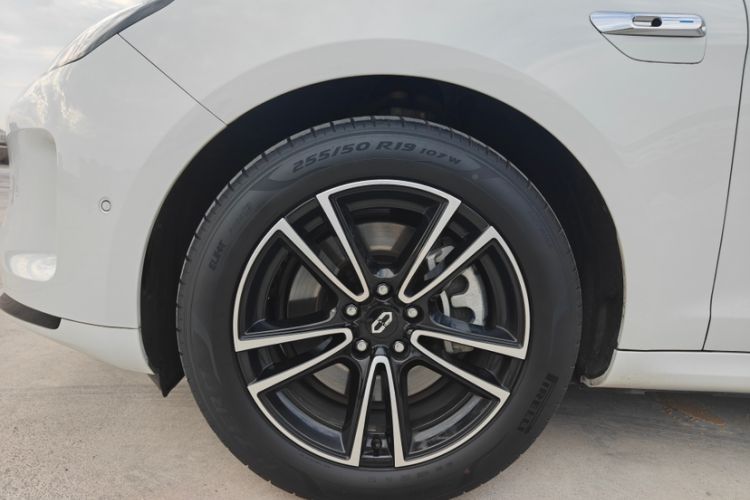 Used Hima AITO M5 2024 Extended-Range Max Rear-Wheel Drive Advanced Intelligent Driving Version Exterior 4