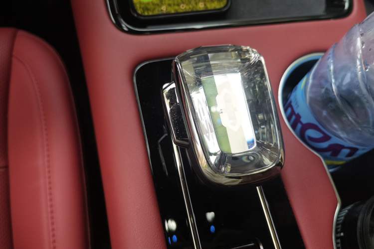 Used Hima AITO M5 2024 All-Electric Max Rear-Drive Advanced Intelligent Driving Version Gear Lever