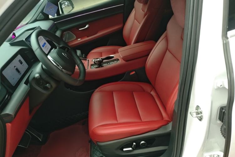 Used Hima AITO M5 2024 Extended-Range Max Rear-Wheel Drive Advanced Intelligent Driving Version Left Front Seat