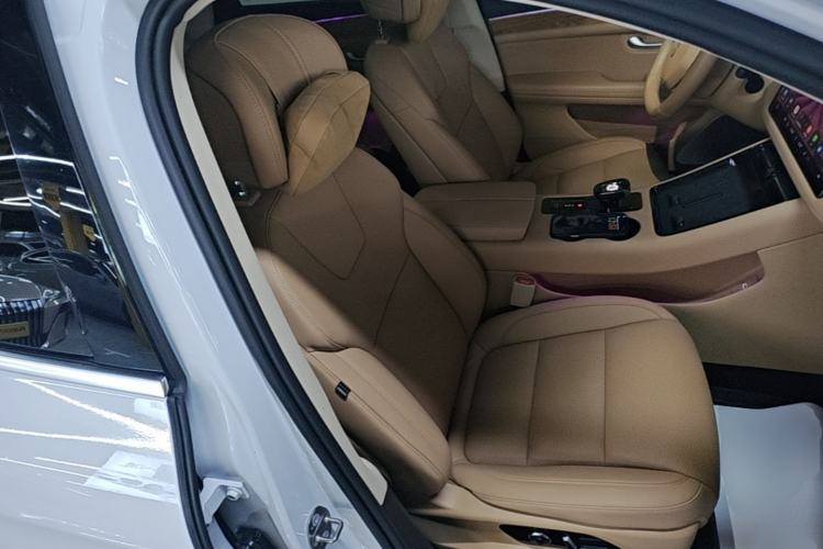 Used Hima AITO M5 2024 All-Electric Max Rear-Drive Advanced Intelligent Driving Version Right Front Seat