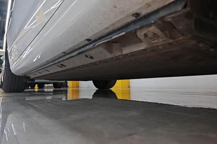 Used Hima AITO M5 2024 All-Electric Max Rear-Drive Advanced Intelligent Driving Version Right Side Sill