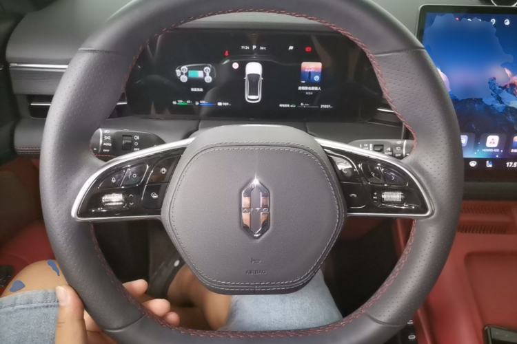 Used Hima AITO M5 2024 Extended-Range Max Rear-Wheel Drive Advanced Intelligent Driving Version Steering Wheel