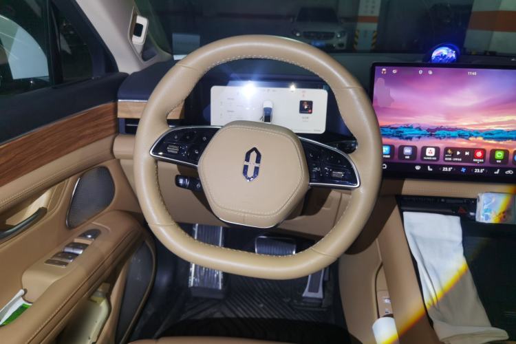Used Hima AITO M5 2024 All-Electric Max Rear-Drive Advanced Intelligent Driving Version Steering Wheel