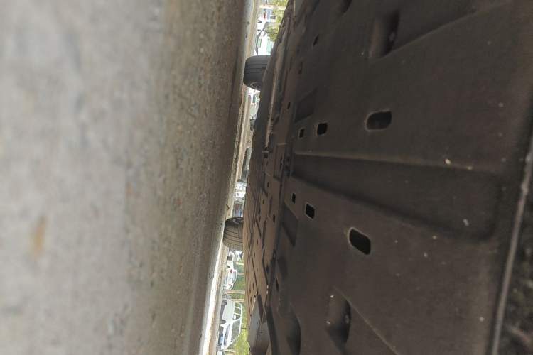 Used Hima AITO M5 2025 Extended-Range Ultra Rear-Wheel-Drive Version Chassis Front