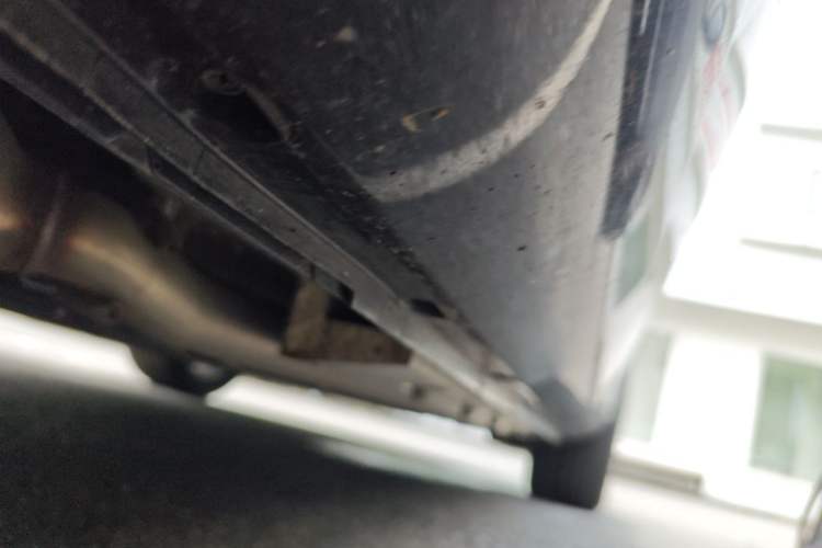 Used Hima AITO M5 2025 Extended-Range Ultra Rear-Wheel-Drive Version Chassis Rear Right