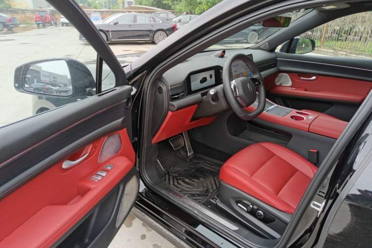Used Hima AITO M5 2025 Extended-Range Ultra Rear-Wheel-Drive Version Driver Seat