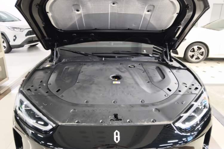Used Hima AITO M5 2025 Extended-Range Ultra All-Wheel-Drive Version Engine Bay