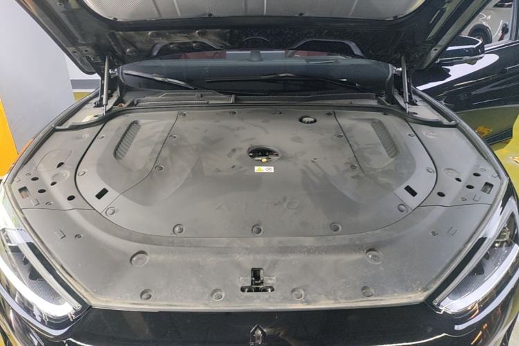 Used Hima AITO M5 2025 Extended-Range Ultra Rear-Wheel-Drive Version Engine Bay