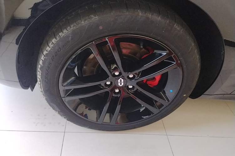 Used Hima AITO M5 2025 Extended-Range Ultra Rear-Wheel-Drive Version Exterior 4