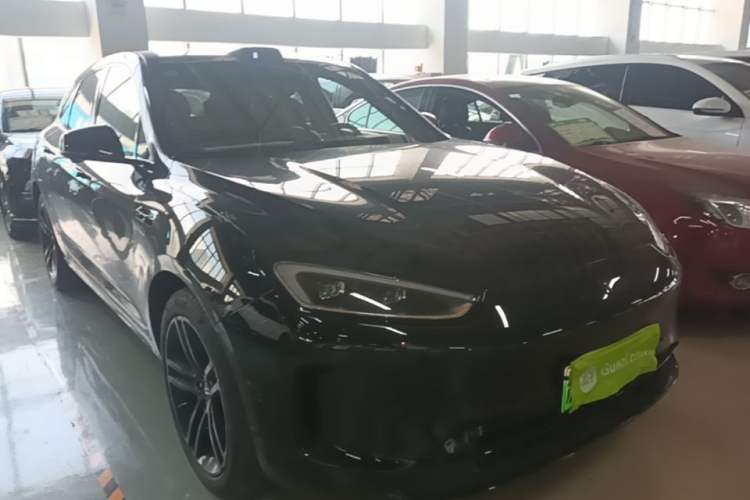 Used Hima AITO M5 2025 Extended-Range Ultra Rear-Wheel-Drive Version Front Right 45 Deg