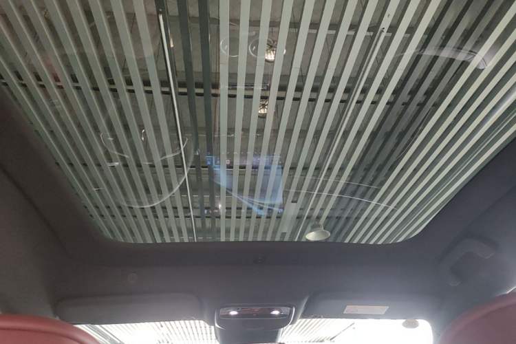 Used Hima AITO M5 2025 Extended-Range Ultra Rear-Wheel-Drive Version Headliner