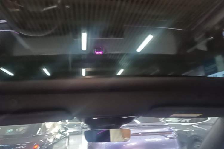 Used Hima AITO M5 2025 Extended-Range Ultra Rear-Wheel-Drive Version Headliner