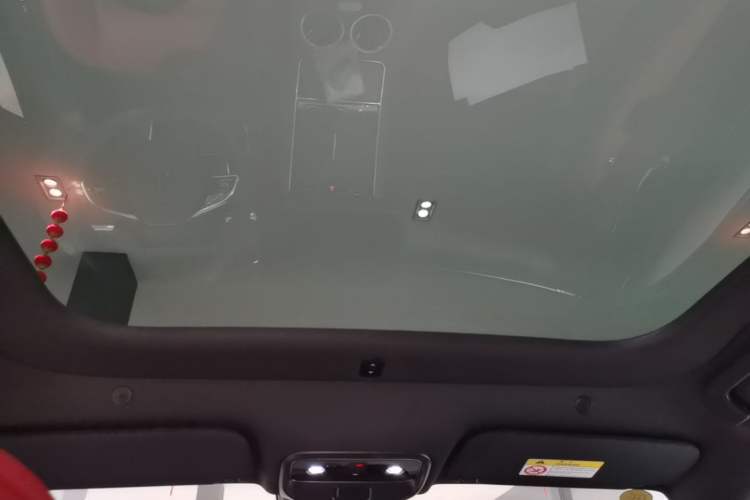 Used Hima AITO M5 2025 Extended-Range Ultra Rear-Wheel-Drive Version Headliner