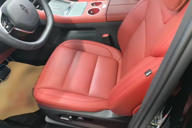 Used Hima AITO M5 2025 Extended-Range Ultra Rear-Wheel-Drive Version Left Front Seat