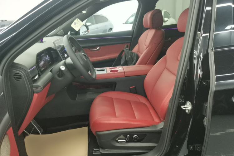 Used Hima AITO M5 2025 Extended-Range Ultra Rear-Wheel-Drive Version Left Front Seat