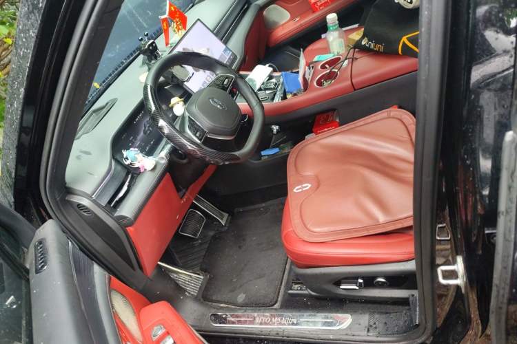 Used Hima AITO M5 2025 Extended-Range Ultra Rear-Wheel-Drive Version Left Front Seat