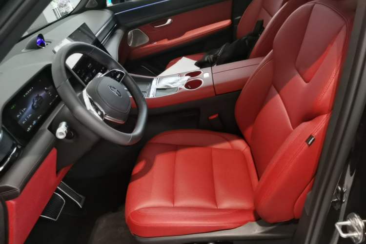 Used Hima AITO M5 2025 Extended-Range Ultra Rear-Wheel-Drive Version Left Front Seat