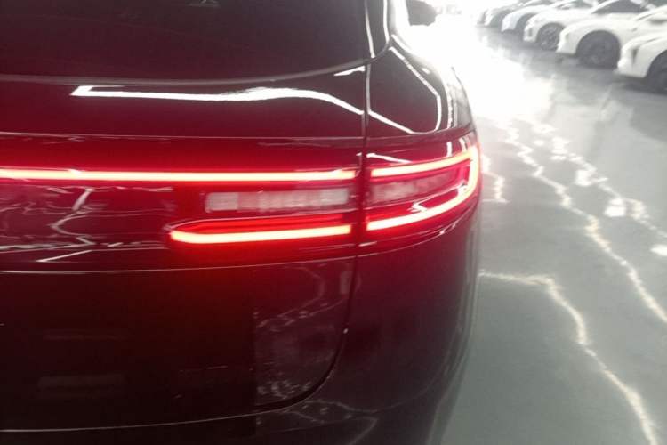 Used Hima AITO M5 2025 Extended-Range Ultra Rear-Wheel-Drive Version Right Rear Taillight