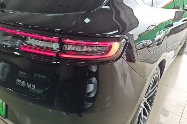 Used Hima AITO M5 2025 Extended-Range Ultra Rear-Wheel-Drive Version Right Rear Taillight