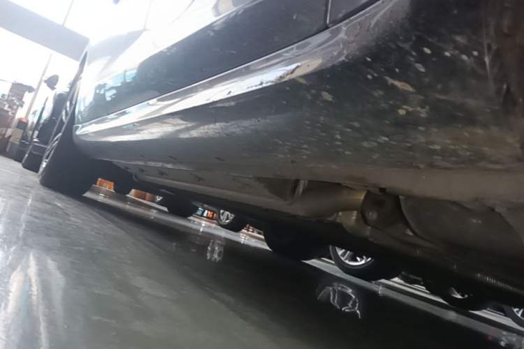 Used Hima AITO M5 2025 Extended-Range Ultra Rear-Wheel-Drive Version Right Side Sill