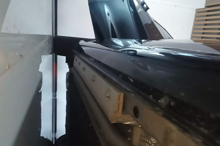 Used Hima AITO M5 2025 Extended-Range Ultra Rear-Wheel-Drive Version Right Side Sill