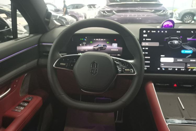 Used Hima AITO M5 2025 Extended-Range Ultra Rear-Wheel-Drive Version Steering Wheel