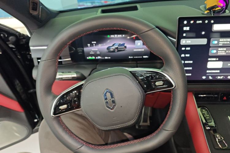 Used Hima AITO M5 2025 Extended-Range Ultra All-Wheel-Drive Version Steering Wheel