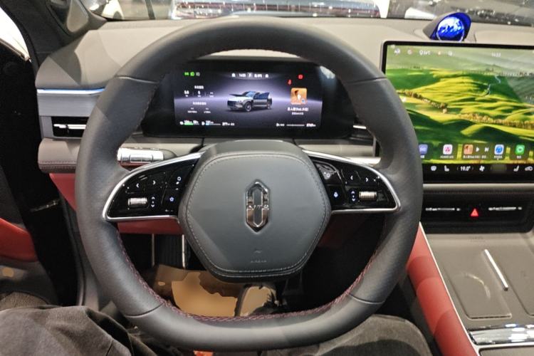 Used Hima AITO M5 2025 Extended-Range Ultra Rear-Wheel-Drive Version Steering Wheel